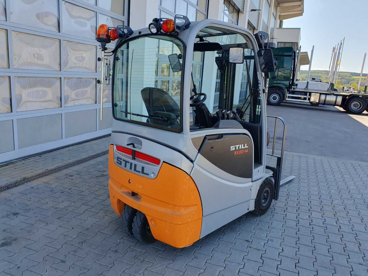 Still RX20-14 / 2023 / Triplex: 4.30m! / 100h! / SS - Elektrinis krautuvas: foto 3 Still RX20-14 / 2023 / Triplex: 4.30m! / 100h! / SS - Elektrinis krautuvas: foto 3