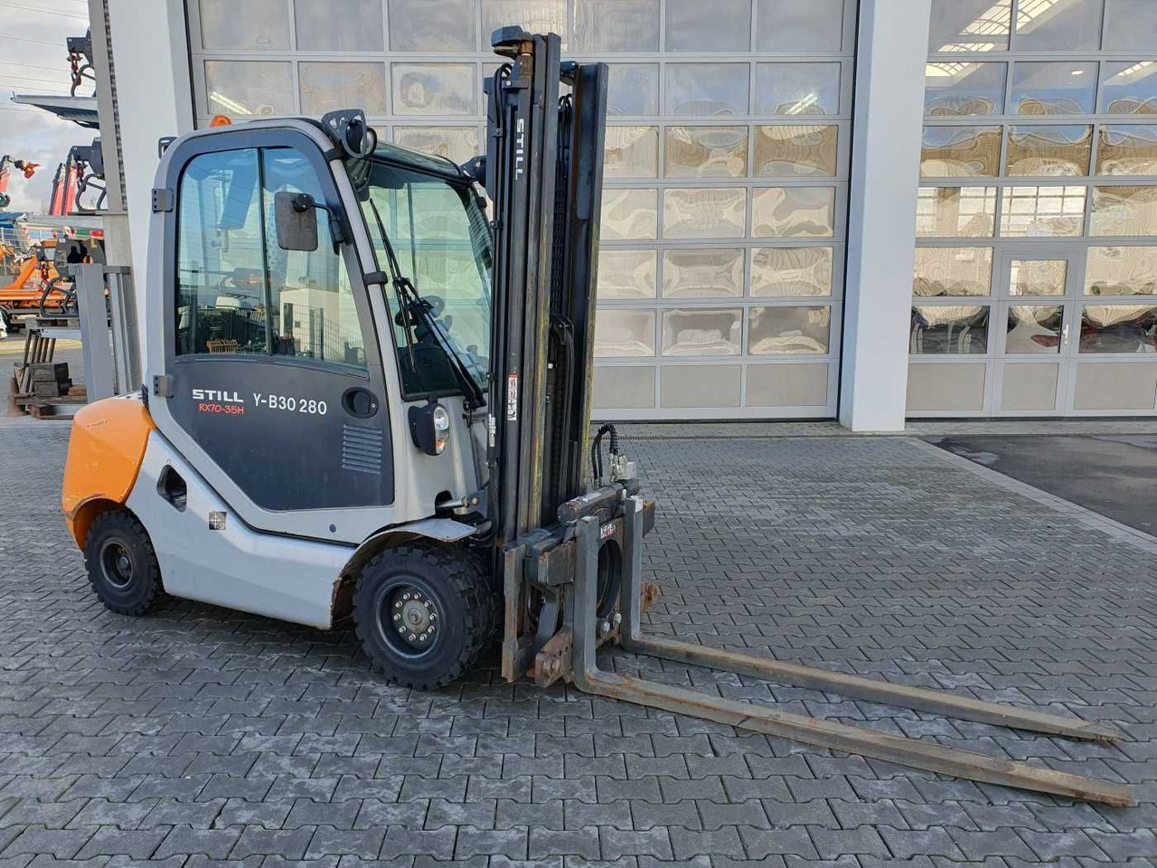 Still RX70-35 / Duplex: 3.50m / nur 1.065h / Drehgerät - Dyzelinis krautuvas: foto 2 Still RX70-35 / Duplex: 3.50m / nur 1.065h / Drehgerät - Dyzelinis krautuvas: foto 2