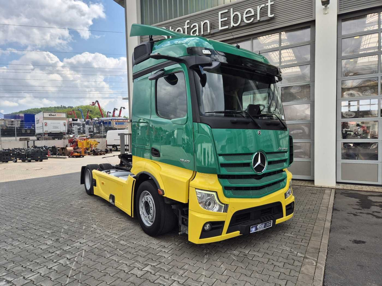 Mercedes-Benz Actros 1840 LSnRL Retarder Hubsattelplatte Xenon - Vilkikas: foto 2 Mercedes-Benz Actros 1840 LSnRL Retarder Hubsattelplatte Xenon - Vilkikas: foto 2