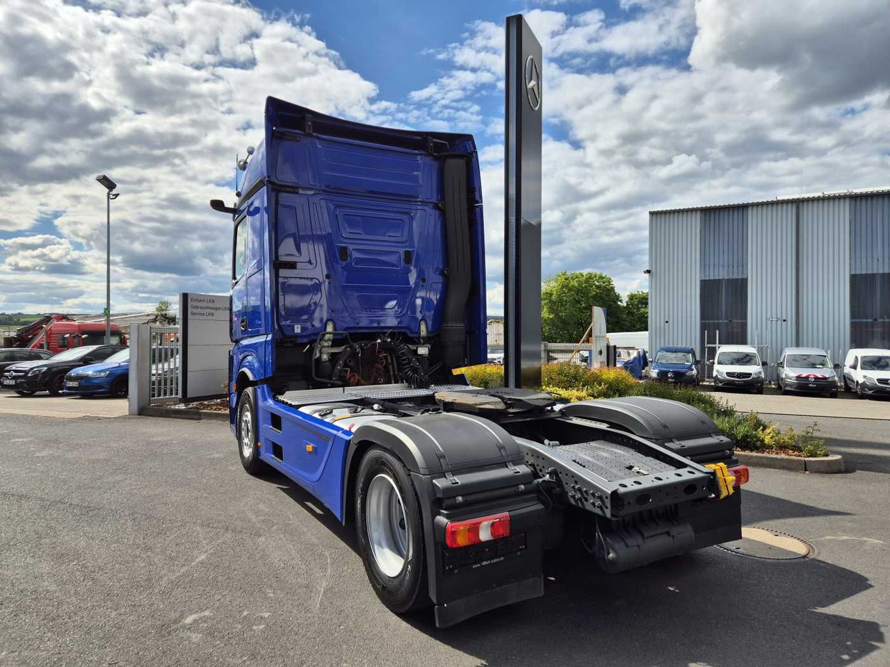 Vilkikas Mercedes-Benz Actros 1848 LS Retarder Standklima MirrorCam Big: foto 6