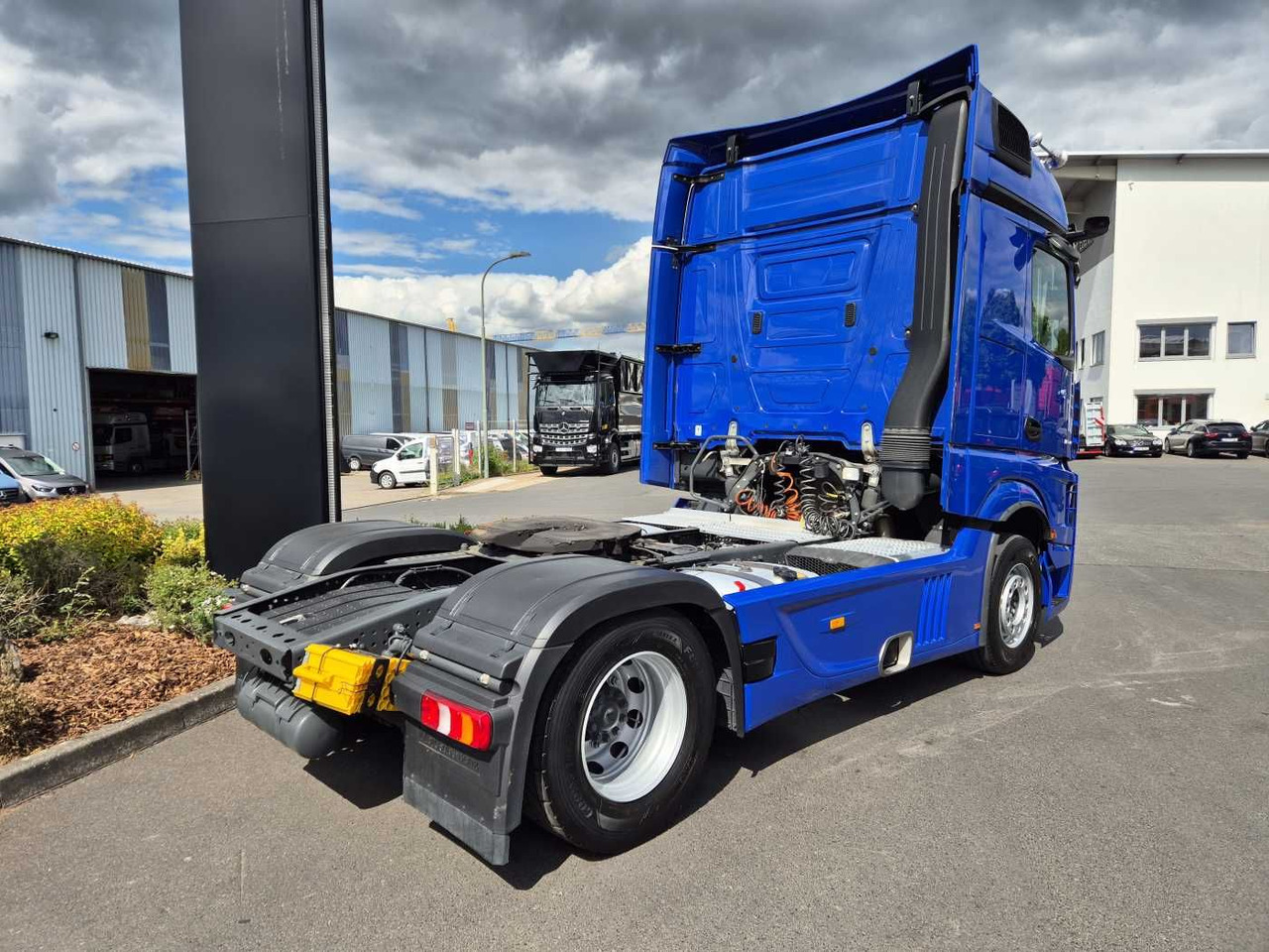 Vilkikas Mercedes-Benz Actros 1848 LS Retarder Standklima MirrorCam Big: foto 8