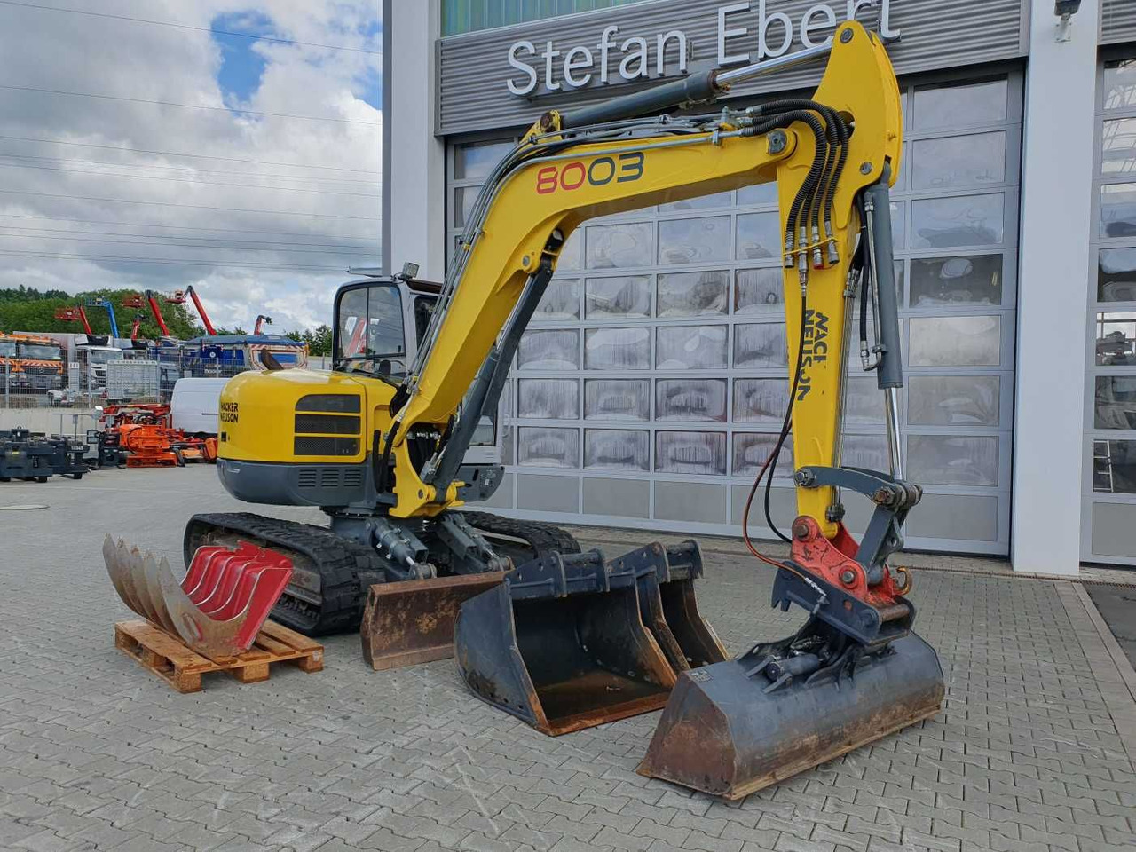 Wacker 8003 / MS08 / nur 4.035h / 2014 / Löffelpaket - Mini ekskavatorius: foto 2 Wacker 8003 / MS08 / nur 4.035h / 2014 / Löffelpaket - Mini ekskavatorius: foto 2