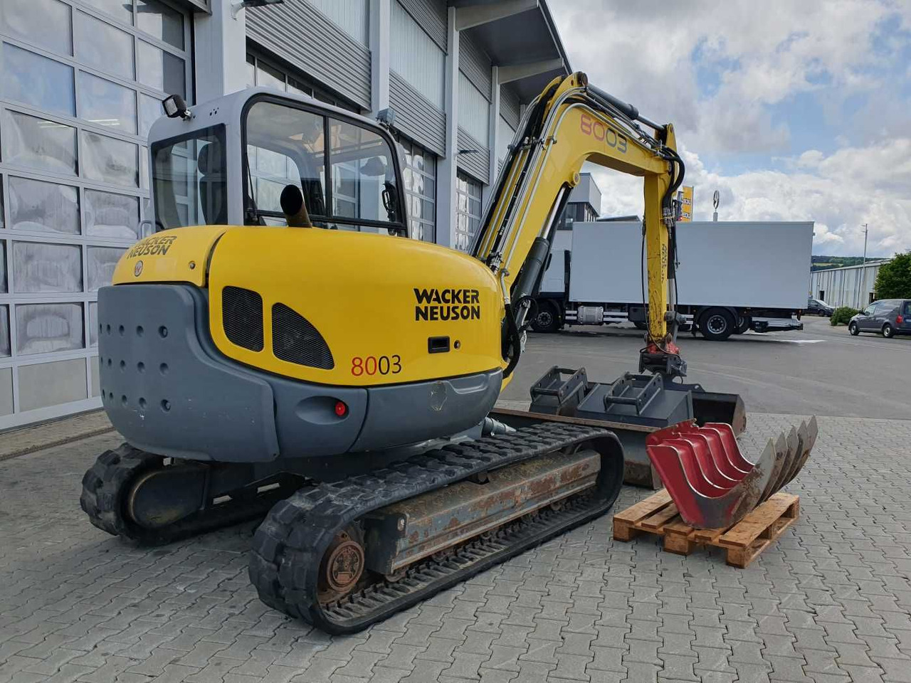 Wacker 8003 / MS08 / nur 4.035h / 2014 / Löffelpaket - Mini ekskavatorius: foto 4 Wacker 8003 / MS08 / nur 4.035h / 2014 / Löffelpaket - Mini ekskavatorius: foto 4