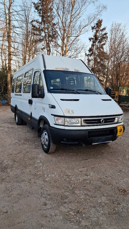 Iveco Daily 3.0 lit. Motor - Mikroautobusas, Keleivinis furgonas: foto 2 Iveco Daily 3.0 lit. Motor - Mikroautobusas, Keleivinis furgonas: foto 2