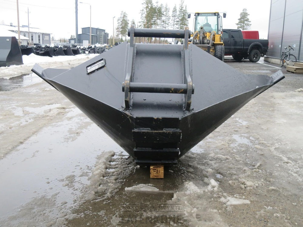 Kaušas - Statybinė technika Laten Pelto-ojakauha 550L S60 10-13ton: foto 6