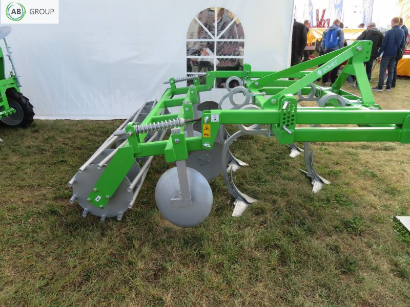 Bomet cultivator Apus U865/3, 2,2 m - Giluminis purentuvas: foto 4 Bomet cultivator Apus U865/3, 2,2 m - Giluminis purentuvas: foto 4