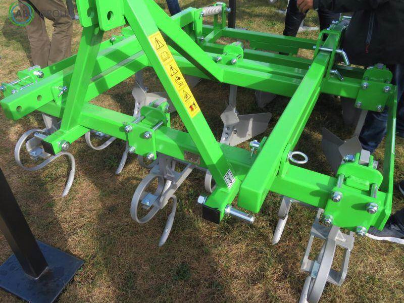 Bomet obsypnik z przystawką profilującą redliny Noctu U8 - Žemės dirbimo technika: foto 2 Bomet obsypnik z przystawką profilującą redliny Noctu U8 - Žemės dirbimo technika: foto 2