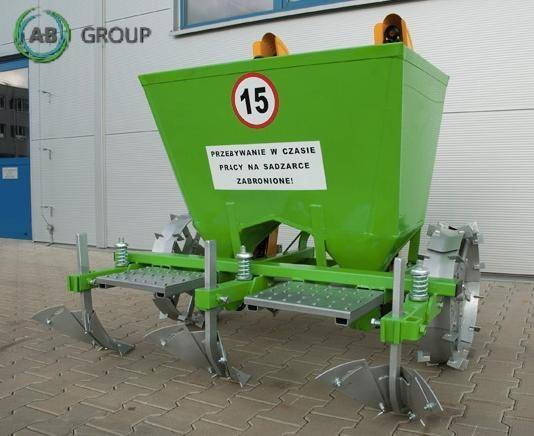 Bomet two-row potato planter Gemini S239/1 - Bulvių sodinamoji: foto 1 Bomet two-row potato planter Gemini S239/1 - Bulvių sodinamoji: foto 1