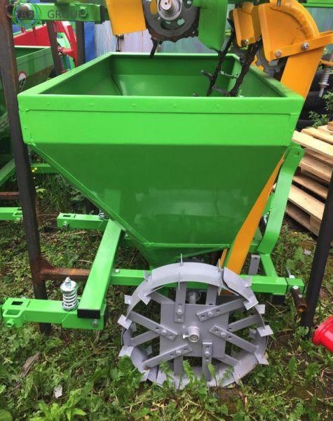 Bomet two-row potato planter Gemini S239 - Bulvių sodinamoji: foto 2 Bomet two-row potato planter Gemini S239 - Bulvių sodinamoji: foto 2
