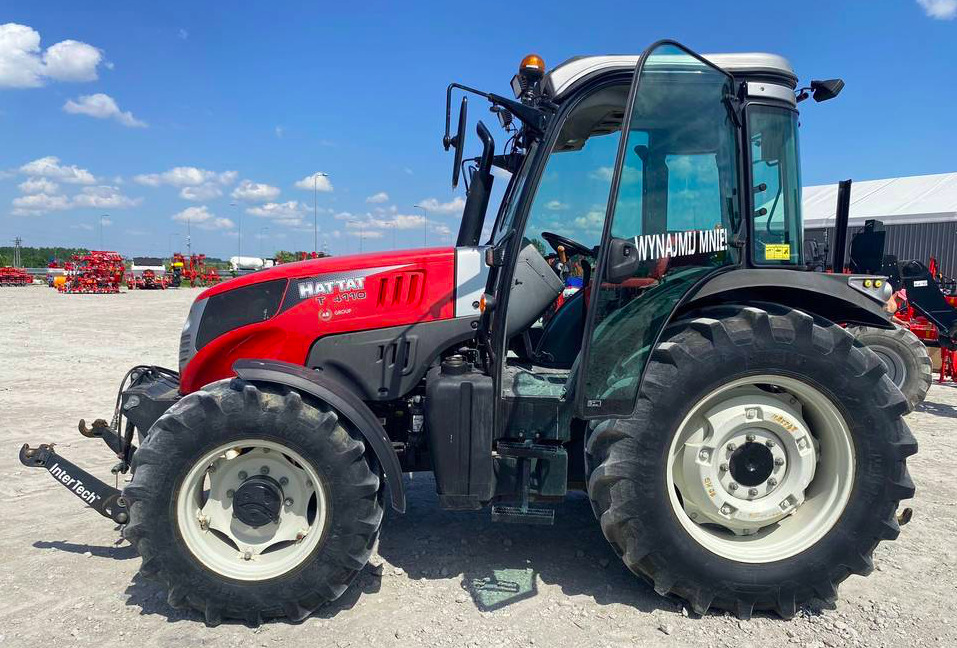 Ciągnik Hattat 4110 - Traktorius: foto 1 Ciągnik Hattat 4110 - Traktorius: foto 1