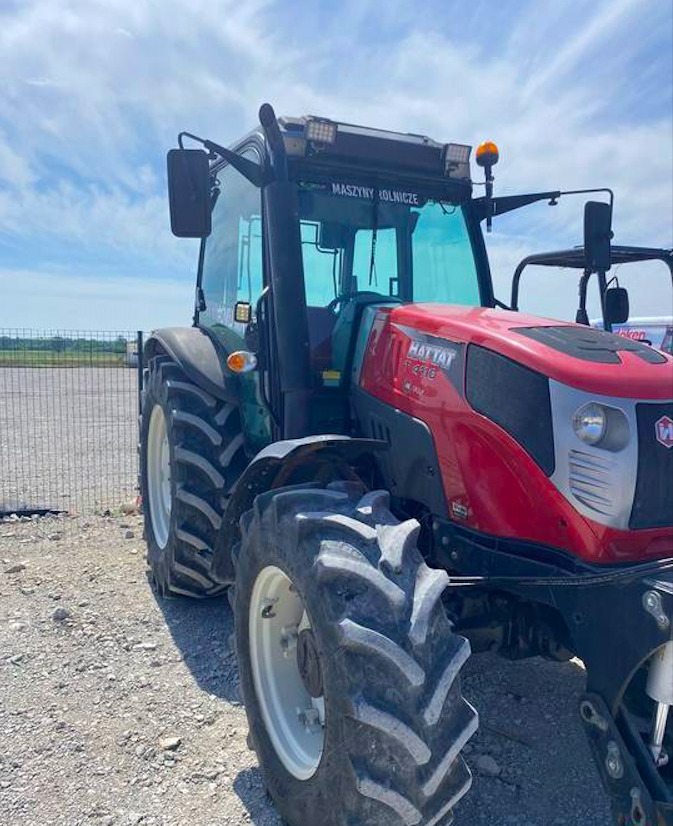 Ciągnik Hattat 4110 - Traktorius: foto 4 Ciągnik Hattat 4110 - Traktorius: foto 4