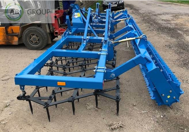 Ciężka brona zębowa składana hydraulicznie 7,7 m C - Akėčios: foto 2 Ciężka brona zębowa składana hydraulicznie 7,7 m C - Akėčios: foto 2