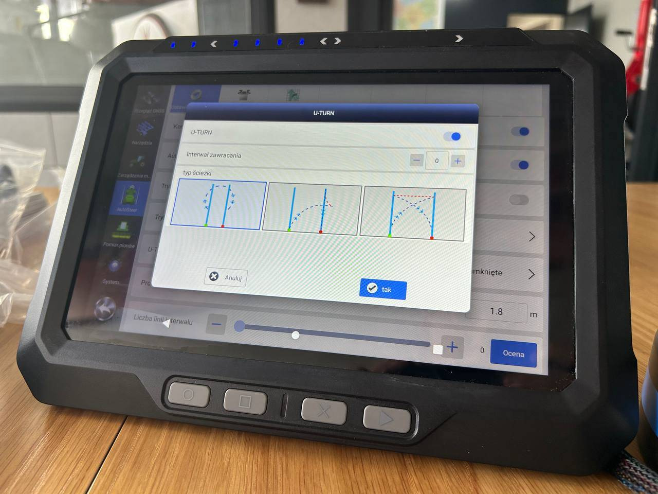 DOKEN AF305 ? Profesjonalna Nawigacja Rolnicza RTK 2,5 cm - Navigacijos sistema - Žemės ūkio technika: foto 5 DOKEN AF305 ? Profesjonalna Nawigacja Rolnicza RTK 2,5 cm - Navigacijos sistema - Žemės ūkio technika: foto 5