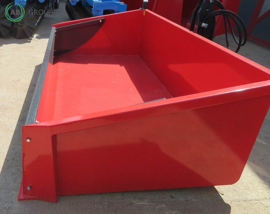 Inter-Tech hydraulic loading bucket 2.4 m, SS13 - Krautuvo kaušas - Žemės ūkio technika: foto 1 Inter-Tech hydraulic loading bucket 2.4 m, SS13 - Krautuvo kaušas - Žemės ūkio technika: foto 1