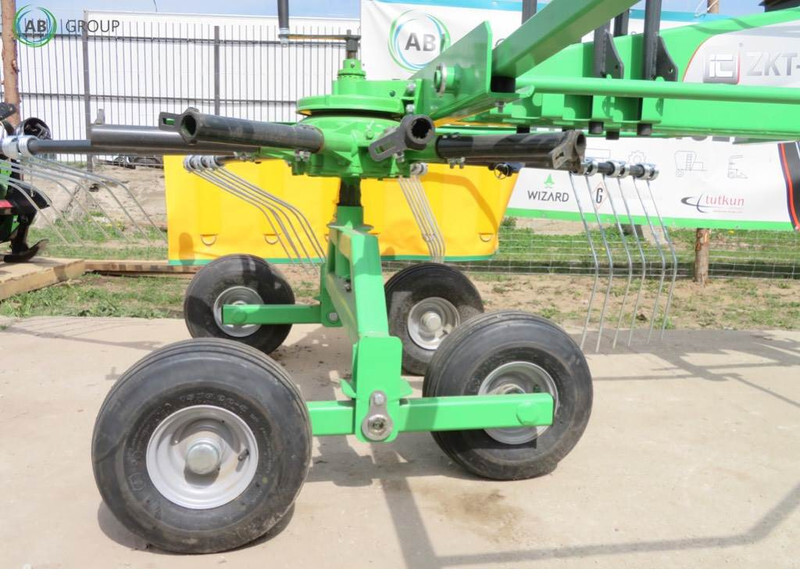 Inter-Tech zgrabiarka karuzelowa ZKT 3.5m - Šieno grėblys/ Vartytuvas: foto 5 Inter-Tech zgrabiarka karuzelowa ZKT 3.5m - Šieno grėblys/ Vartytuvas: foto 5