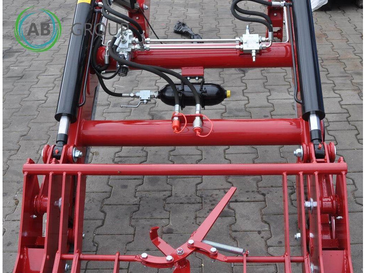 METAL-TECHNIK ładowacz czołowy MT-03 - Traktorius - frontalinis krautuvas: foto 4 METAL-TECHNIK ładowacz czołowy MT-03 - Traktorius - frontalinis krautuvas: foto 4