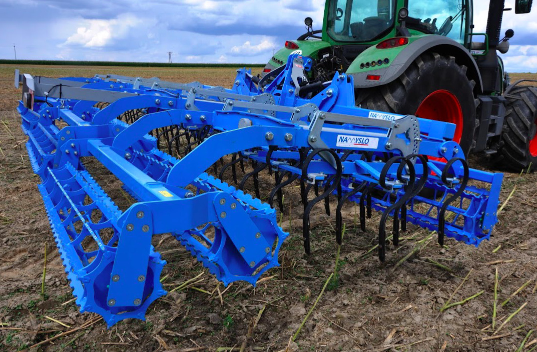 Namysło Light Cultivator SHARP 45 - Kultivatorius: foto 4 Namysło Light Cultivator SHARP 45 - Kultivatorius: foto 4