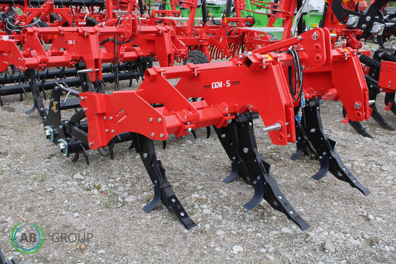 Ozdoken CGM-5 chisel plow - Giluminis purentuvas: foto 1 Ozdoken CGM-5 chisel plow - Giluminis purentuvas: foto 1