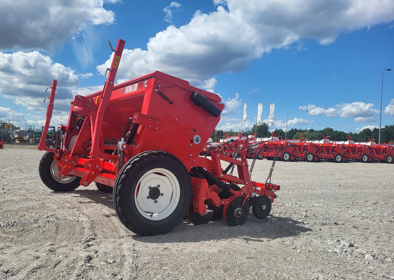 Ozdoken mechanical seed drill Pertum-S 300 - double-disc - on stock - Sėjamoji: foto 4 Ozdoken mechanical seed drill Pertum-S 300 - double-disc - on stock - Sėjamoji: foto 4