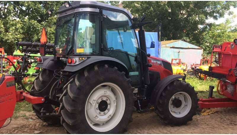 Traktor Hattat / Ciągnik rolniczy T4110 - Traktorius: foto 5 Traktor Hattat / Ciągnik rolniczy T4110 - Traktorius: foto 5