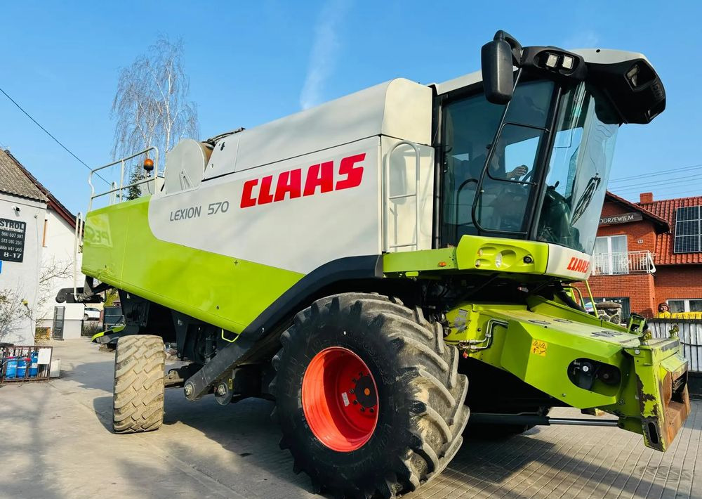 Claas Lexion 570 - Derliaus nuėmimo kombainas: foto 2 Claas Lexion 570 - Derliaus nuėmimo kombainas: foto 2