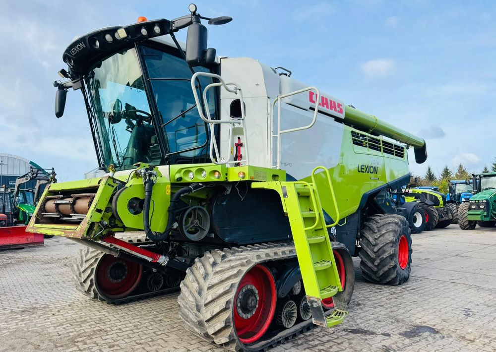 Claas Lexion 780 TT - Derliaus nuėmimo kombainas: foto 3 Claas Lexion 780 TT - Derliaus nuėmimo kombainas: foto 3