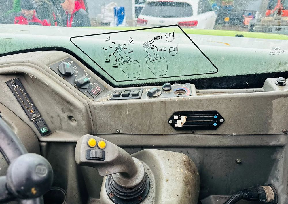 Claas TARGO K50 - Teleskopinis krautuvas: foto 3 Claas TARGO K50 - Teleskopinis krautuvas: foto 3