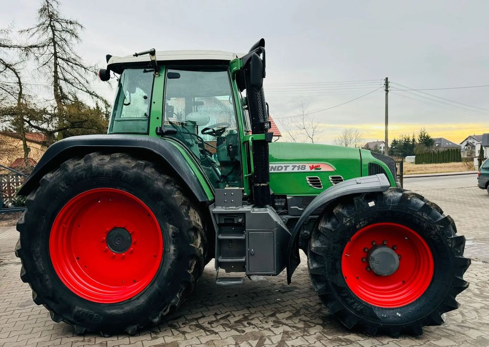 Fendt 718 Vario TMS - Traktorius: foto 2 Fendt 718 Vario TMS - Traktorius: foto 2