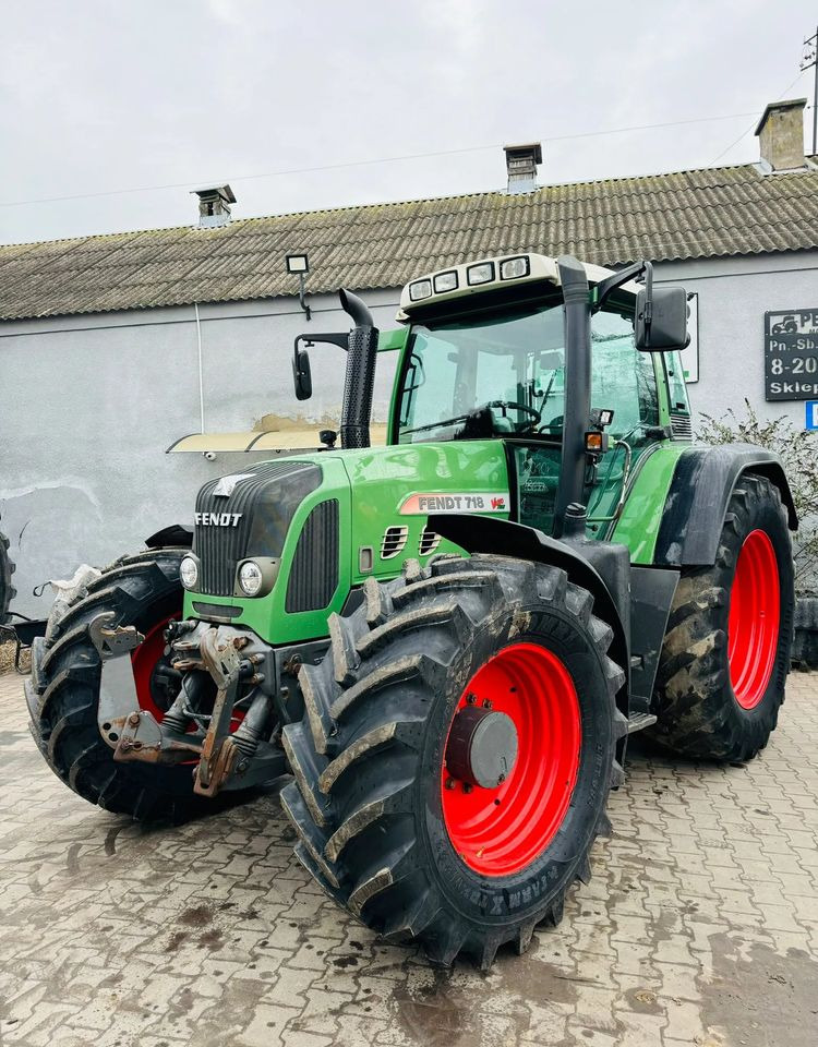Fendt 718 Vario TMS - Traktorius: foto 1 Fendt 718 Vario TMS - Traktorius: foto 1