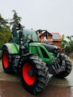 Fendt 724 VARIO PROFI - Traktorius: foto 5 Fendt 724 VARIO PROFI - Traktorius: foto 5