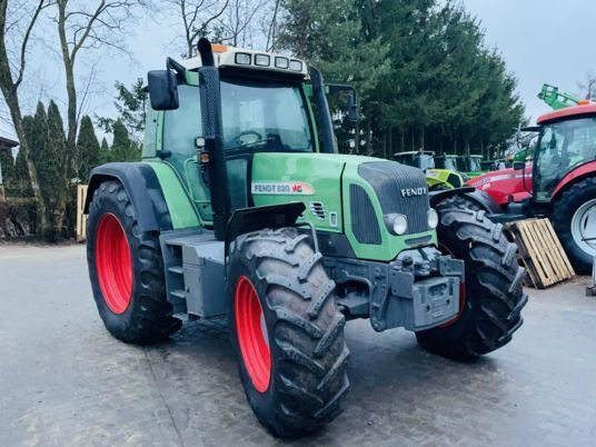 Fendt 820 VARIO TMS - Traktorius: foto 3 Fendt 820 VARIO TMS - Traktorius: foto 3