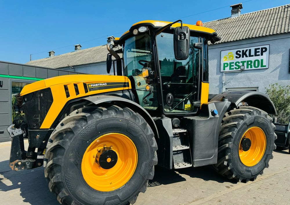 JCB Fastrac 4220 - Traktorius: foto 1 JCB Fastrac 4220 - Traktorius: foto 1