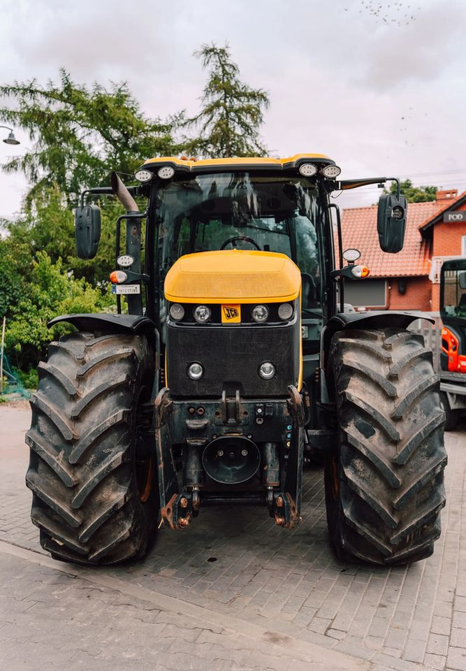 JCB Fastrac 4220 - Traktorius: foto 5 JCB Fastrac 4220 - Traktorius: foto 5