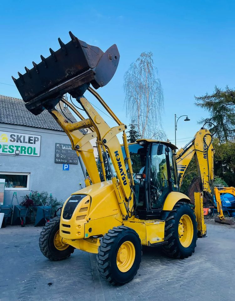 Komatsu WB93R - Ekskavatorius-krautuvas: foto 1 Komatsu WB93R - Ekskavatorius-krautuvas: foto 1