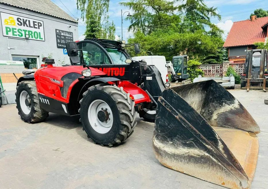 Manitou 741-140 V+ PREMIUM - Teleskopinis krautuvas: foto 3 Manitou 741-140 V+ PREMIUM - Teleskopinis krautuvas: foto 3