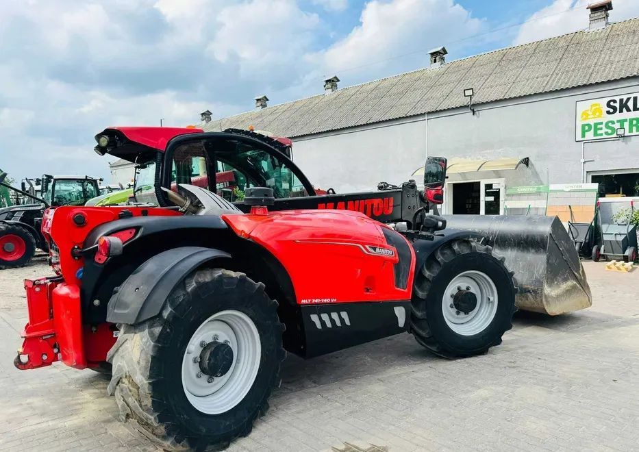 Manitou 741-140 V+ PREMIUM - Teleskopinis krautuvas: foto 2 Manitou 741-140 V+ PREMIUM - Teleskopinis krautuvas: foto 2
