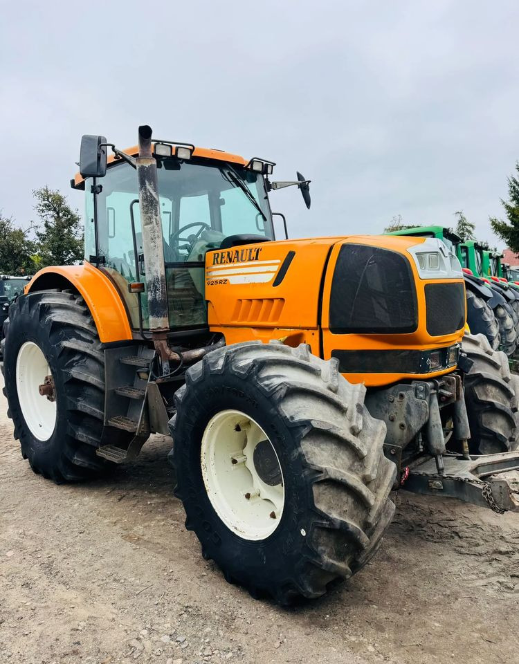 Renault Atles 925 RZ - Traktorius: foto 1 Renault Atles 925 RZ - Traktorius: foto 1