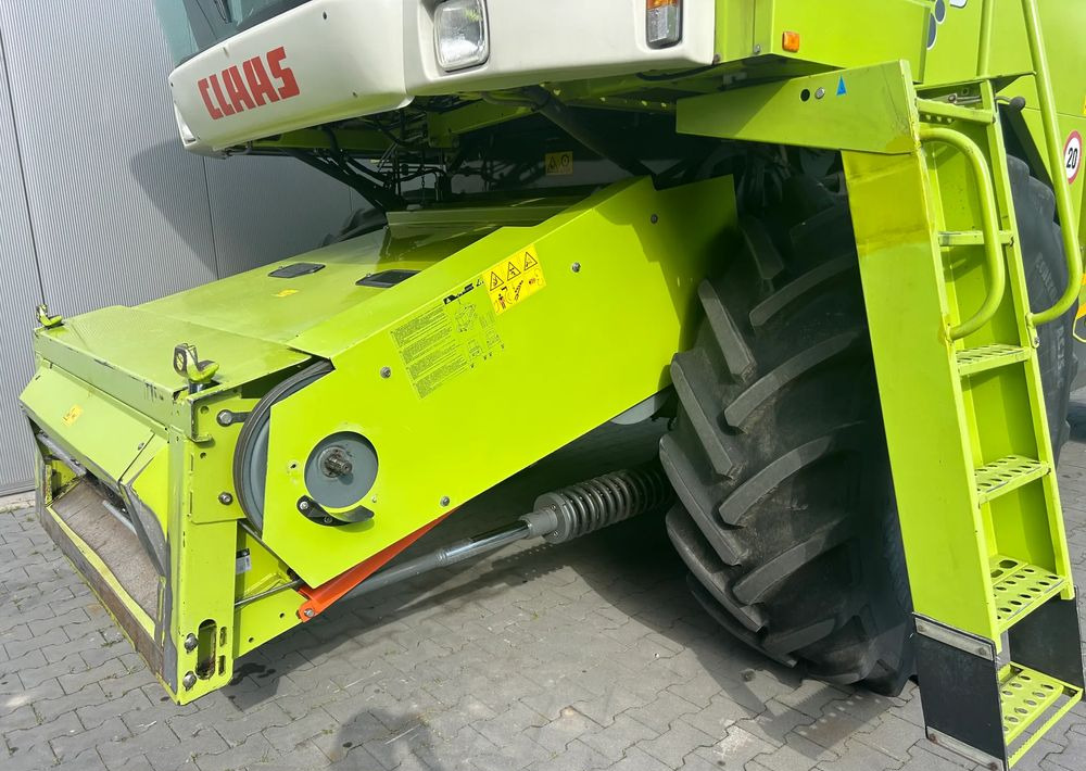 Claas Mega 360 - Derliaus nuėmimo kombainas: foto 3 Claas Mega 360 - Derliaus nuėmimo kombainas: foto 3