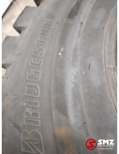 Bridgestone Occ industrieband Bridgestone 8.25-15 - Padanga - Sunkvežimis: foto 2 Bridgestone Occ industrieband Bridgestone 8.25-15 - Padanga - Sunkvežimis: foto 2