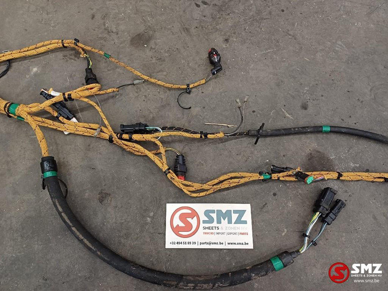 Caterpillar Wiring Harnesses Chassis / Engine / Lightning Cate - Kabeliai/ Laidai - Krovimo technika: foto 3 Caterpillar Wiring Harnesses Chassis / Engine / Lightning Cate - Kabeliai/ Laidai - Krovimo technika: foto 3