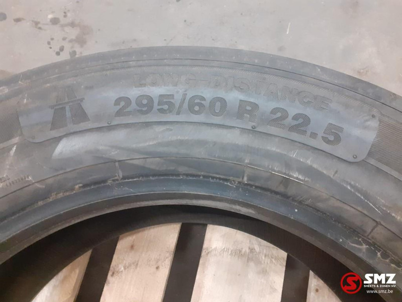 Continental Occ vrachtwagenband Continental 295/60R22.5 - Padanga - Sunkvežimis: foto 4 Continental Occ vrachtwagenband Continental 295/60R22.5 - Padanga - Sunkvežimis: foto 4