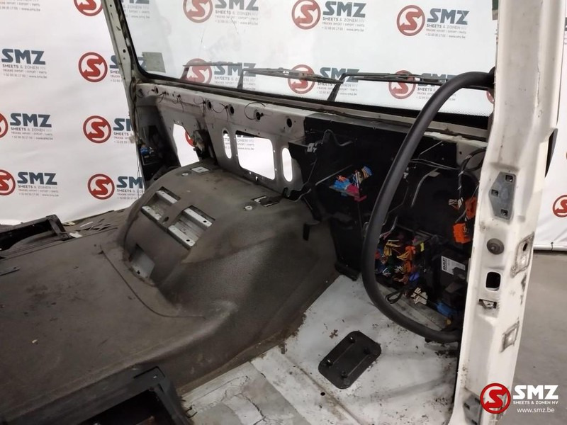 DAF Occ Cabine DAF XF106 space cab - Kabina ir interjeras - Sunkvežimis: foto 5 DAF Occ Cabine DAF XF106 space cab - Kabina ir interjeras - Sunkvežimis: foto 5