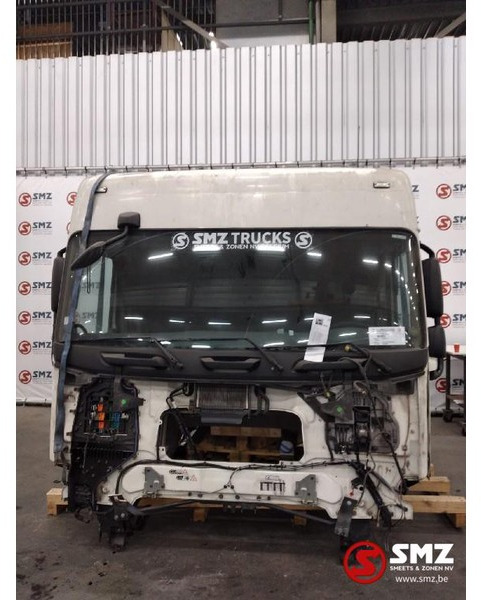 DAF Occ cabine DAF XF 106 SPACECAB EURO 6 - Kabina ir interjeras - Sunkvežimis: foto 1 DAF Occ cabine DAF XF 106 SPACECAB EURO 6 - Kabina ir interjeras - Sunkvežimis: foto 1