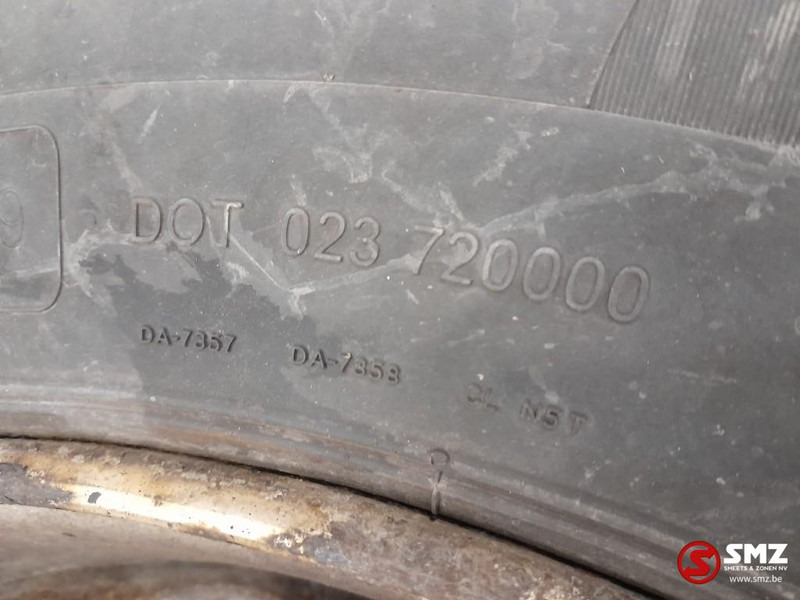 Diversen Occ vrachtwagenband Apollo 315/80R22.5 156/150L - Padanga - Sunkvežimis: foto 5 Diversen Occ vrachtwagenband Apollo 315/80R22.5 156/150L - Padanga - Sunkvežimis: foto 5