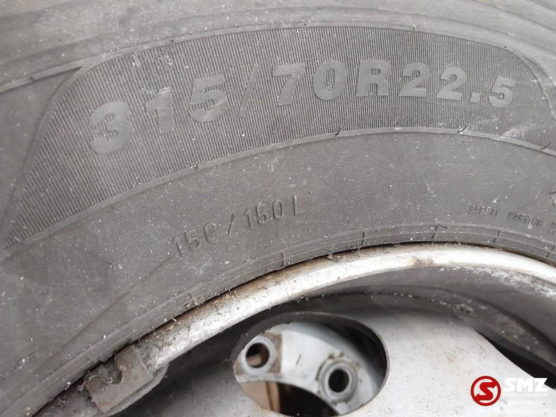 Goodyear Occ vrachtwagenband Goodyear 315/70R22.5 156/150L - Padanga - Sunkvežimis: foto 3 Goodyear Occ vrachtwagenband Goodyear 315/70R22.5 156/150L - Padanga - Sunkvežimis: foto 3