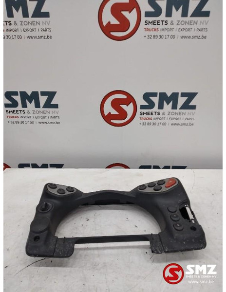 Iveco Occ instrumentenpaneel Iveco - Kabina ir interjeras - Sunkvežimis: foto 1 Iveco Occ instrumentenpaneel Iveco - Kabina ir interjeras - Sunkvežimis: foto 1