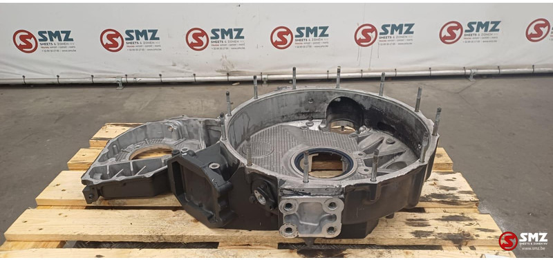 Iveco Occ vliegwielhuis F3AE3681 Cursor10 Iveco - Variklis ir dalys - Sunkvežimis: foto 1 Iveco Occ vliegwielhuis F3AE3681 Cursor10 Iveco - Variklis ir dalys - Sunkvežimis: foto 1