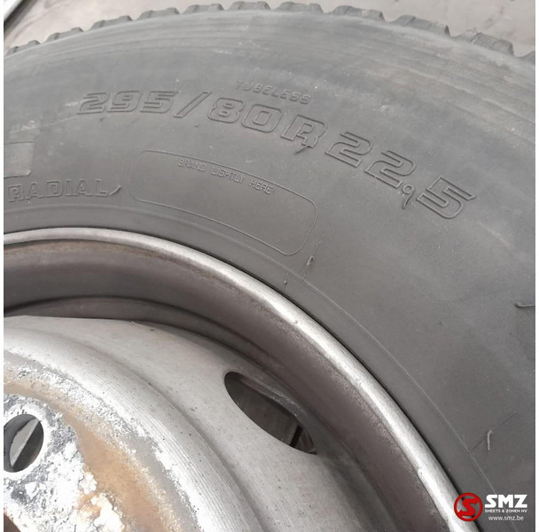 Kumho Occ vrachtwagenband 295/80R22.5 152/148M Kumho - Padanga - Sunkvežimis: foto 3 Kumho Occ vrachtwagenband 295/80R22.5 152/148M Kumho - Padanga - Sunkvežimis: foto 3