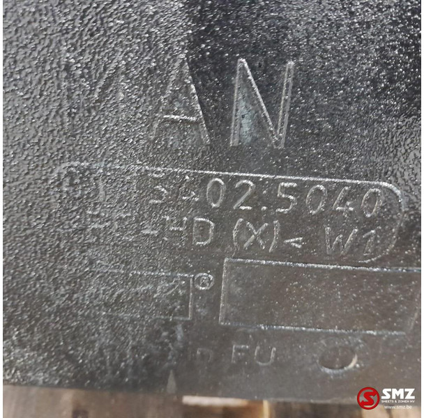 MAN Occ AdBluetank 35L + AdBlueniveausensor MAN - Kuro sistema - Sunkvežimis: foto 5 MAN Occ AdBluetank 35L + AdBlueniveausensor MAN - Kuro sistema - Sunkvežimis: foto 5