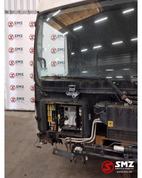 MAN Occ Cabine compleet MAN TGX euro 5 - Kabina ir interjeras - Sunkvežimis: foto 4 MAN Occ Cabine compleet MAN TGX euro 5 - Kabina ir interjeras - Sunkvežimis: foto 4